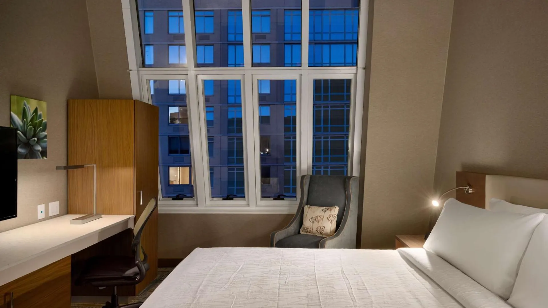 Hilton Garden Inn New York Times Square South