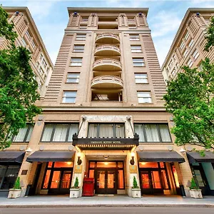 https://embassy-suites-portland-downtown.portland-hotels.info