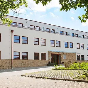 מלון Sporthotel Hostivice הוסטיביצה